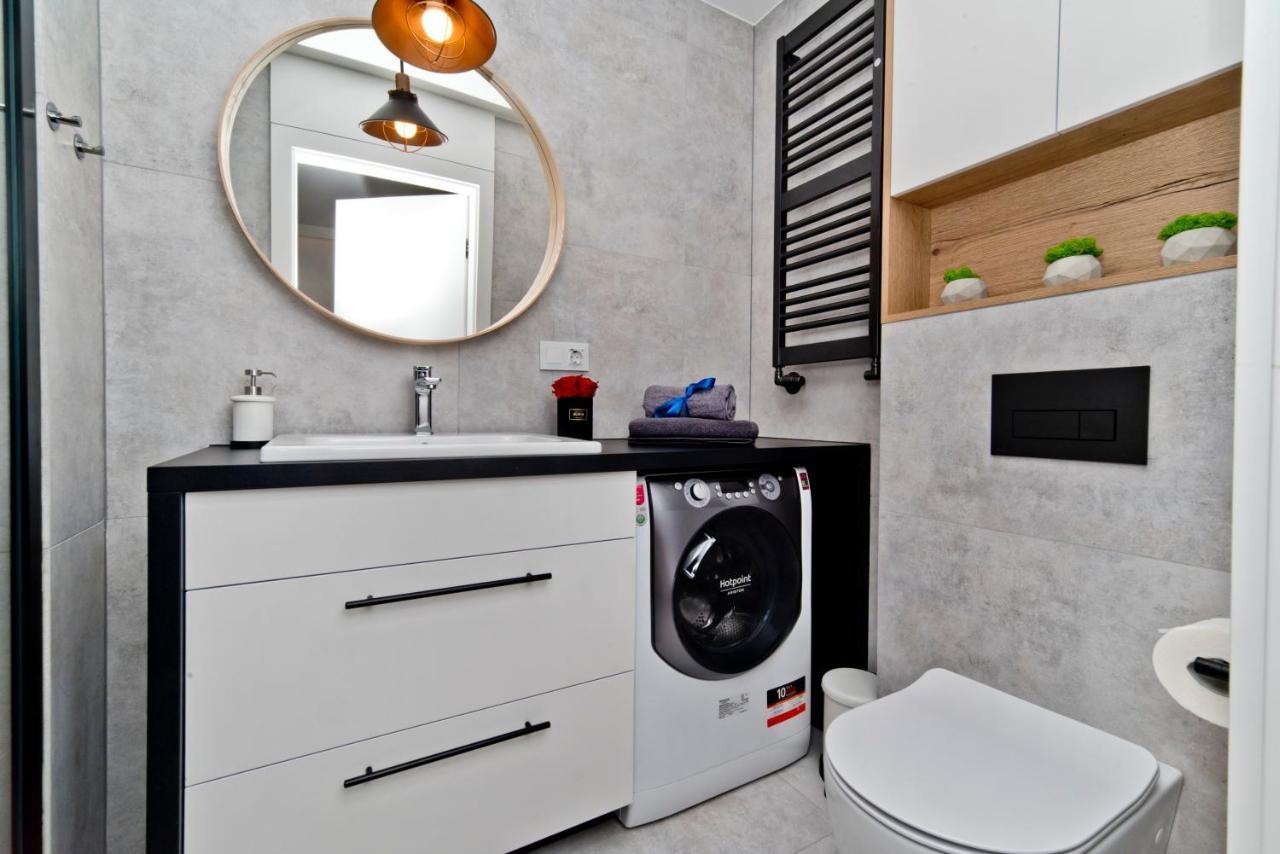 Blueapart Apartland Residence 亚斯塔尔尼亚 外观 照片