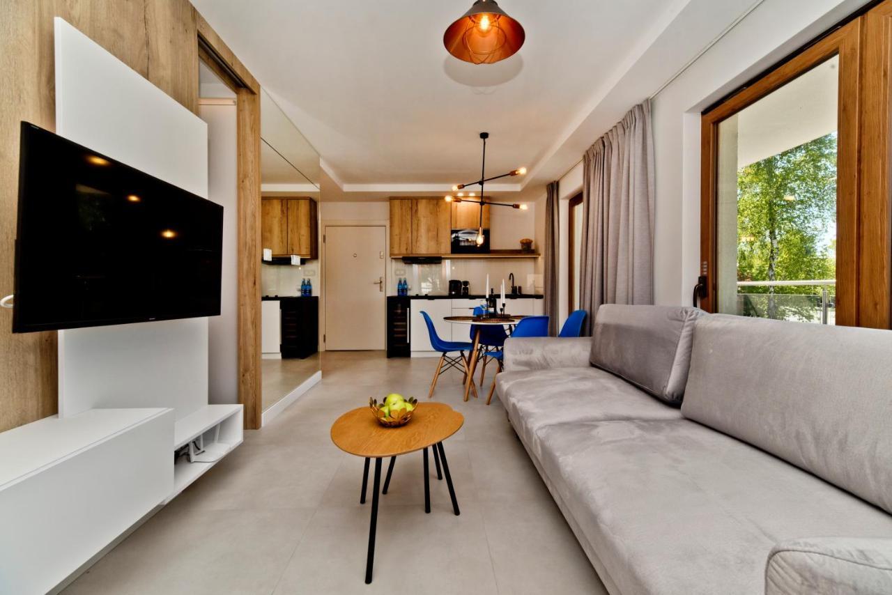 Blueapart Apartland Residence 亚斯塔尔尼亚 外观 照片