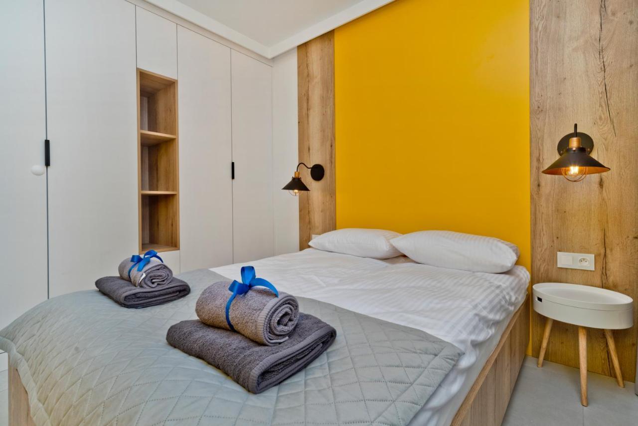 Blueapart Apartland Residence 亚斯塔尔尼亚 外观 照片