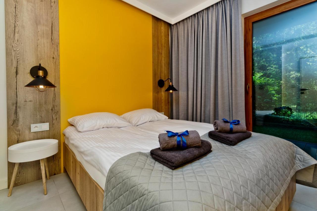 Blueapart Apartland Residence 亚斯塔尔尼亚 外观 照片