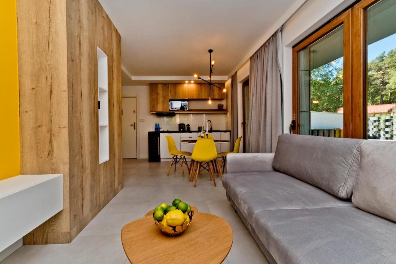 Blueapart Apartland Residence 亚斯塔尔尼亚 外观 照片
